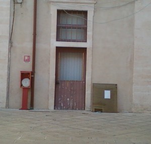 palazzo ducale vetro rotto 1