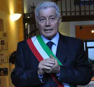 Domenico Mennitti1