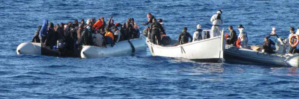 migranti marina militare 1