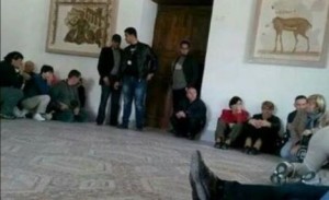 detay-tunisia-attacco-terroristico-al-museo-del-bardo-di-tunisi-4-morti