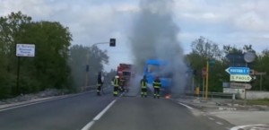 autobus-sudest-a-fuoco-620x300