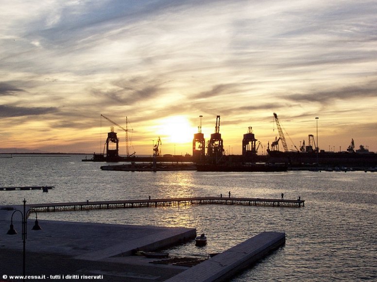 porto taranto