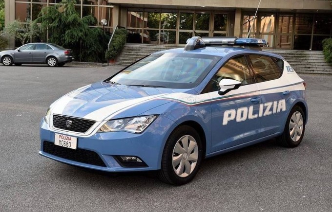 SEAT Leon della Polizia e1435934435446