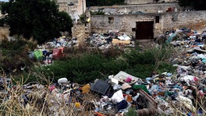 bari discarica a cielo aperto 1