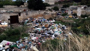 bari discarica a cielo aperto