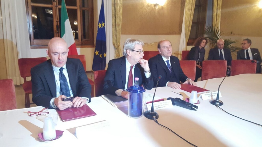 conferenza stampa devincenti