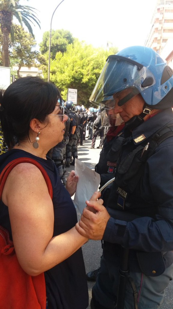 taranto donna polizia