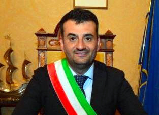 antonio decaro sindaco 1