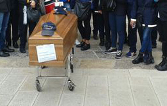 taranto funerale stipendio 1 1