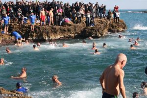 brindisi momento del tuffo 1 gennaio 2017