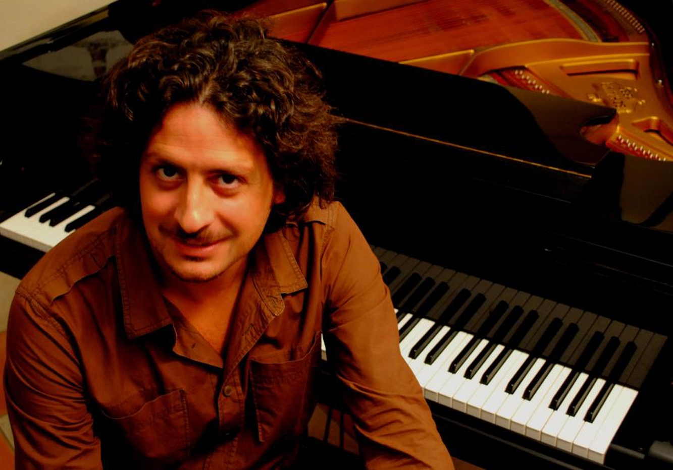peni sul pianoforte