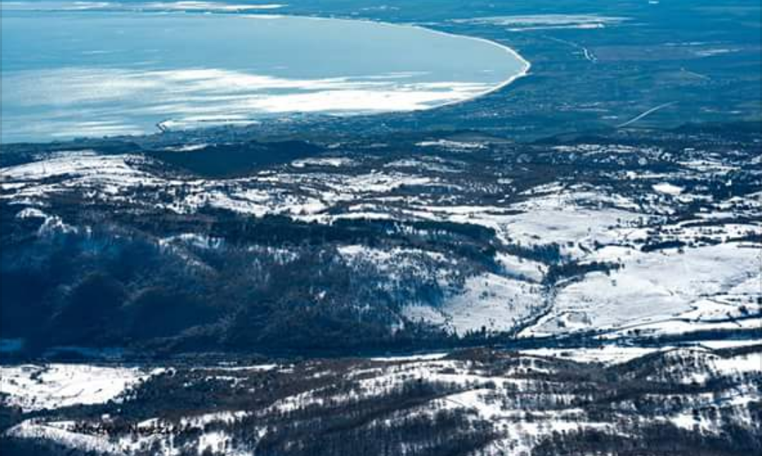 La prima neve è sul Gargano e sul Golfo di Manfredonia