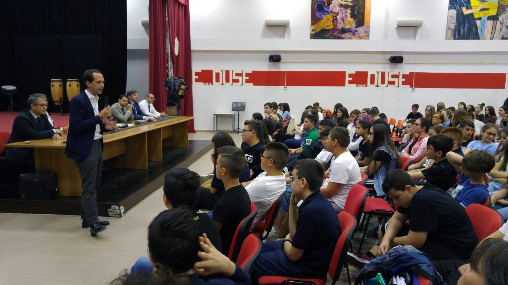 Luigi De Santis Ance Puglia Giovani mondo lavoro torna in classe