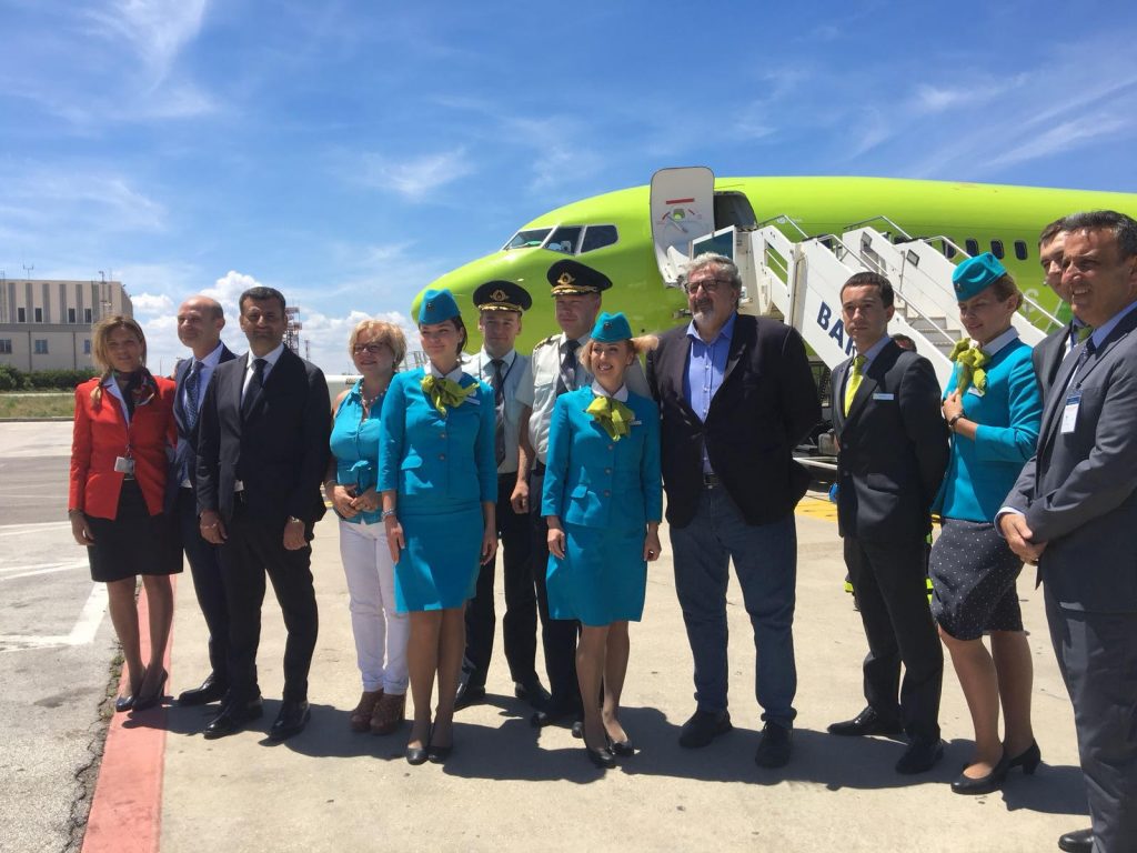 foto inaugurale volo Bari Mosca