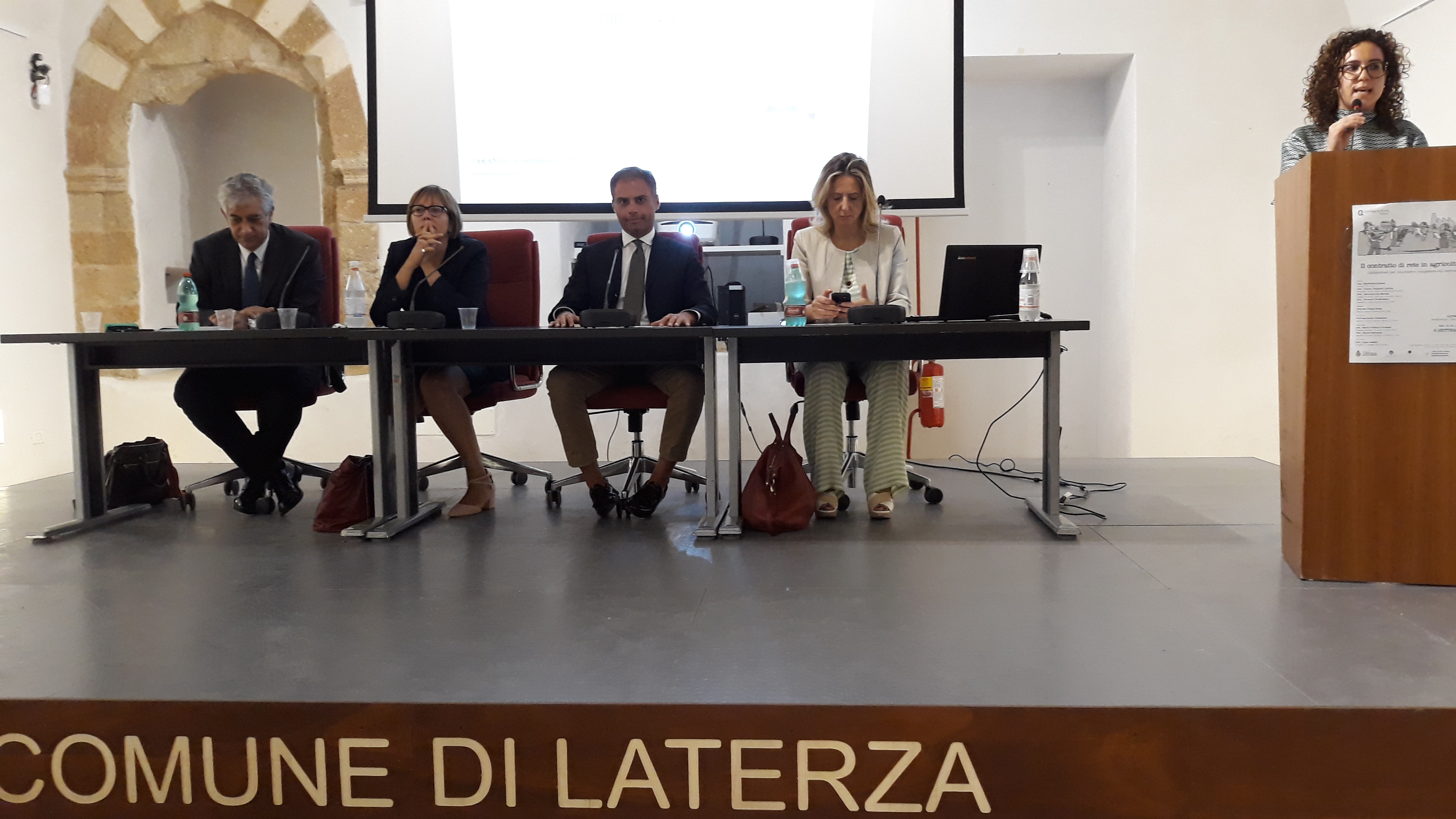 Convegno Laterza tavolo relatori 2