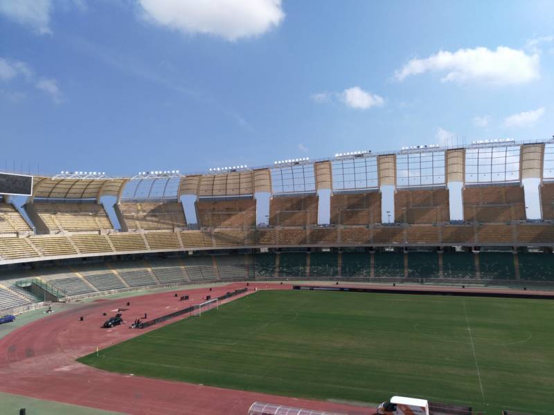 bari stadio san nicola rotto