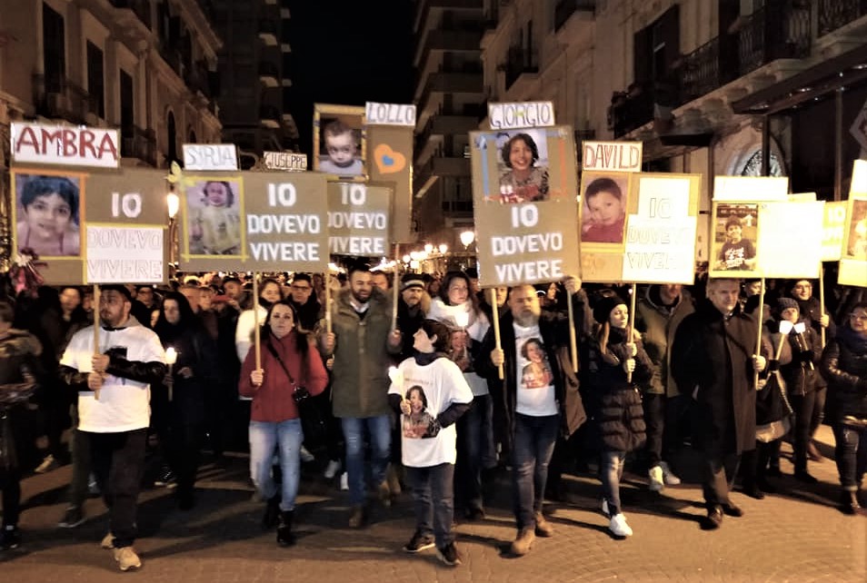 25 febbraio fiaccolata