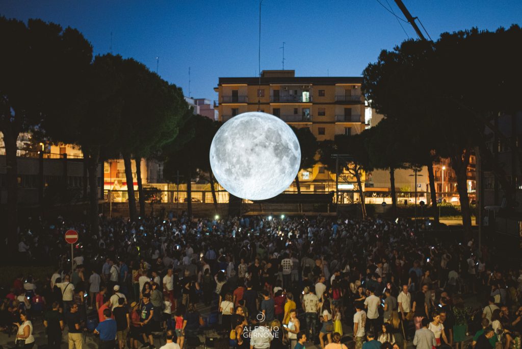 Moon 31