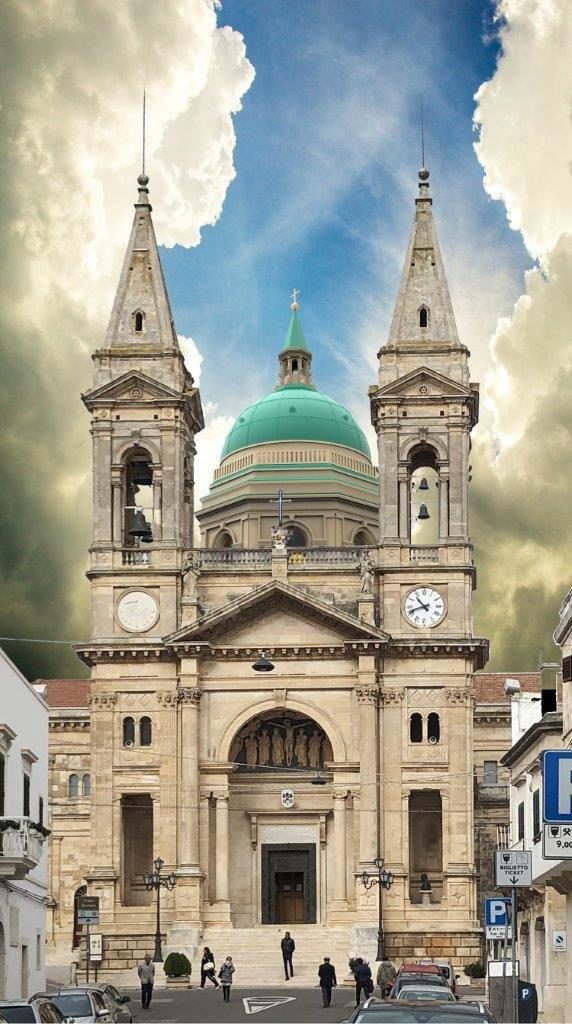 La Basilica nella ricostuzione del poliba con la cupola