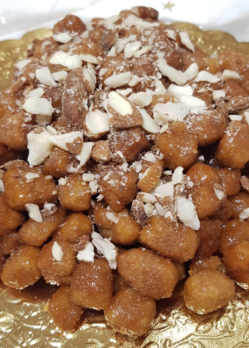 Dolci Natalizi Emiliani.Puglia Panettone Pandoro 3 1 E I Dolci Della Tradizione Noi Notizie