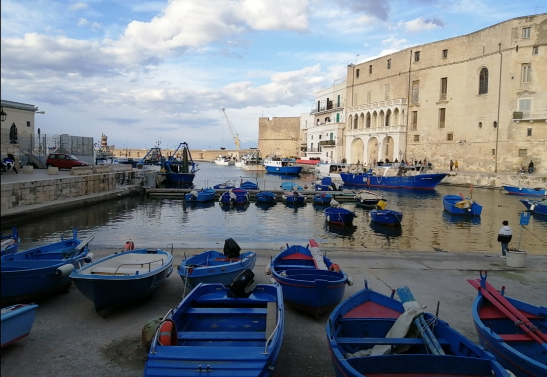 Turismo: “il pass vaccinale salva tre miliardi e mezzo di euro in Puglia, riaprire i locali” Coldiretti in riferimento all Turismo: “il pass vaccinale salva tre miliardi e mezzo di euro in Puglia, riaprire i locali” Coldiretti in riferimento all