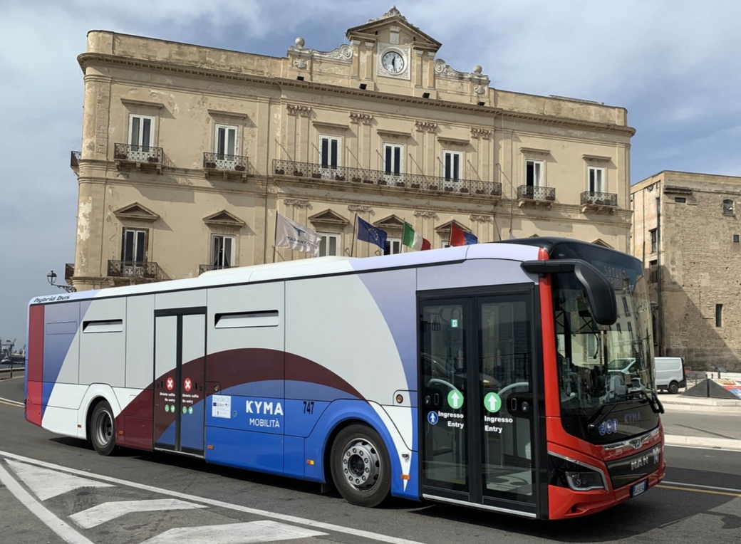 Taranto: autista del pullman di città picchiato, un condannato ad otto mesi di reclusione Primo grado Taranto: autista del pullman di città picchiato, un condannato ad otto mesi di reclusione Primo grado