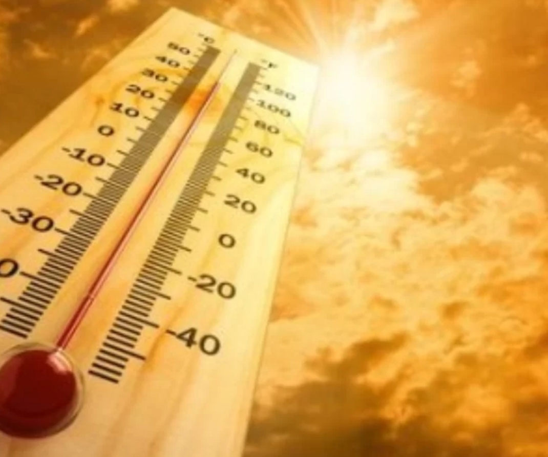 Domenica di maggio con temperature da luglio anche in zone della Puglia Previsioni: oggi nel foggiano anche 34 gradi Domenica di maggio con temperature da luglio anche in zone della Puglia Previsioni: oggi nel foggiano anche 34 gradi