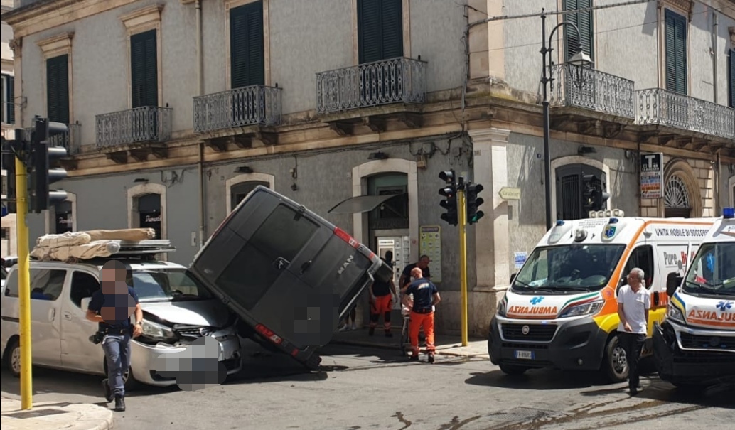 Martina Franca Incidente all Martina Franca Incidente all