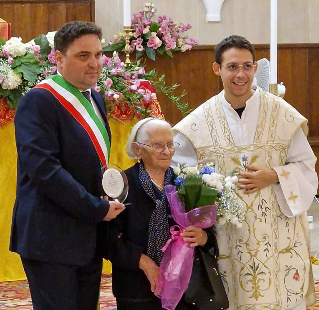 Libera Pozzuto a Carlantino con sindaco e parroco