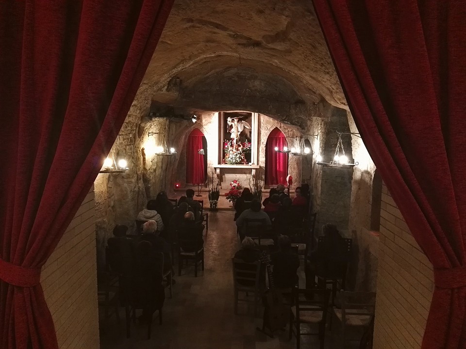 Orsara di Puglia Grotta di San Michele foto