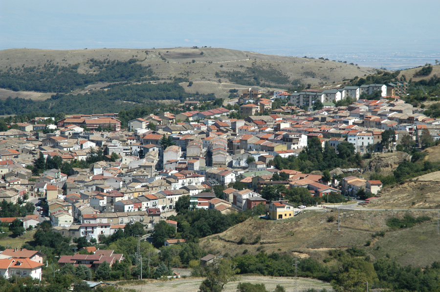 a Orsara panoramica sul paese