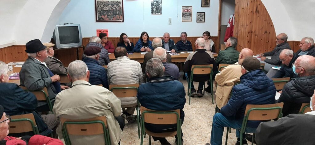 Apricena assemblea 1