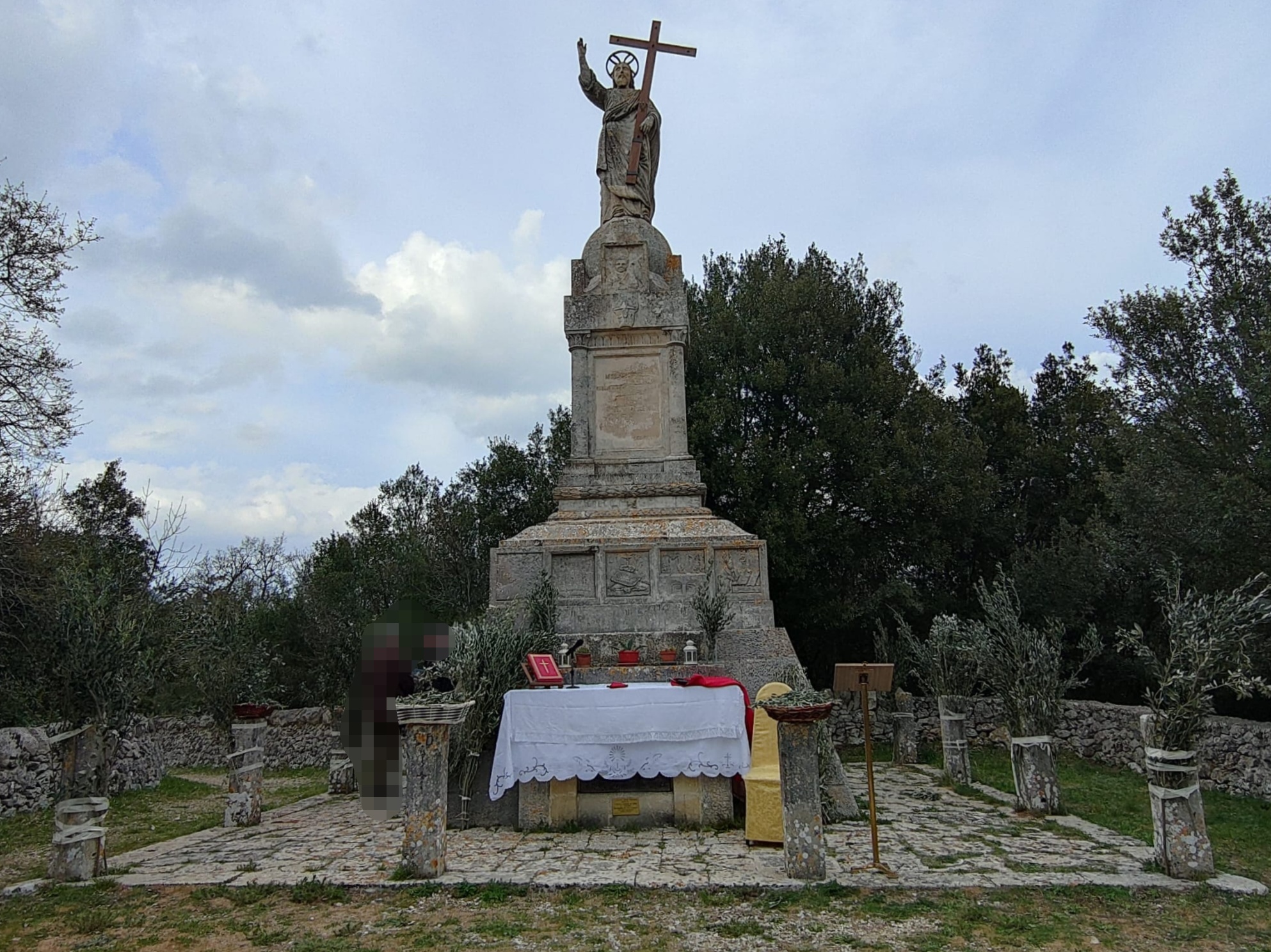 Domenica delle Palme Iniziano i riti della Settimana Santa. A Taranto le aste per le statue