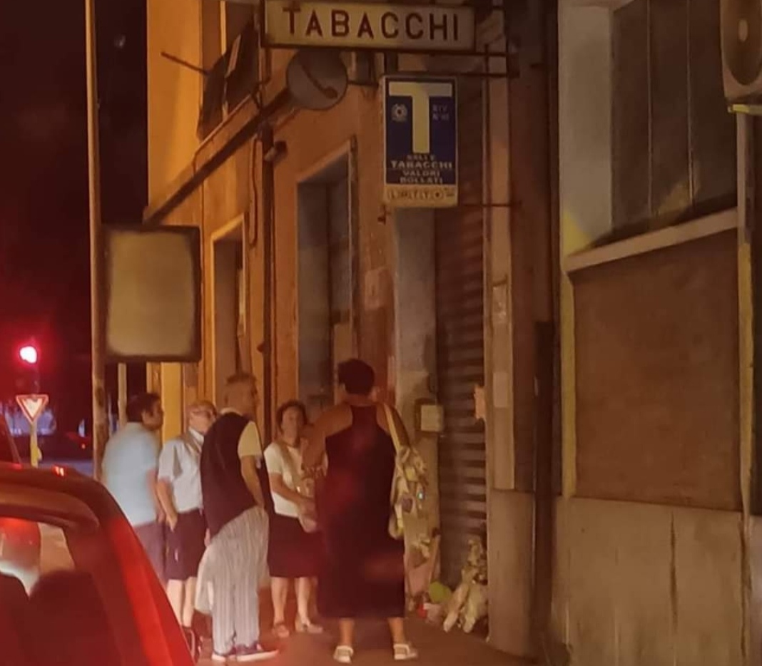 Foggia: funerali della tabaccaia uccisa nella rapina, oggi lutto cittadino Francesca Marasco, 72 anni, accoltellata il 28 agosto Foggia: funerali della tabaccaia uccisa nella rapina, oggi lutto cittadino Francesca Marasco, 72 anni, accoltellata il 28 agosto