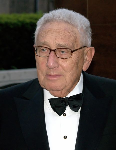464px Henry Kissinger Shankbone Metropolitan Opera 2009
