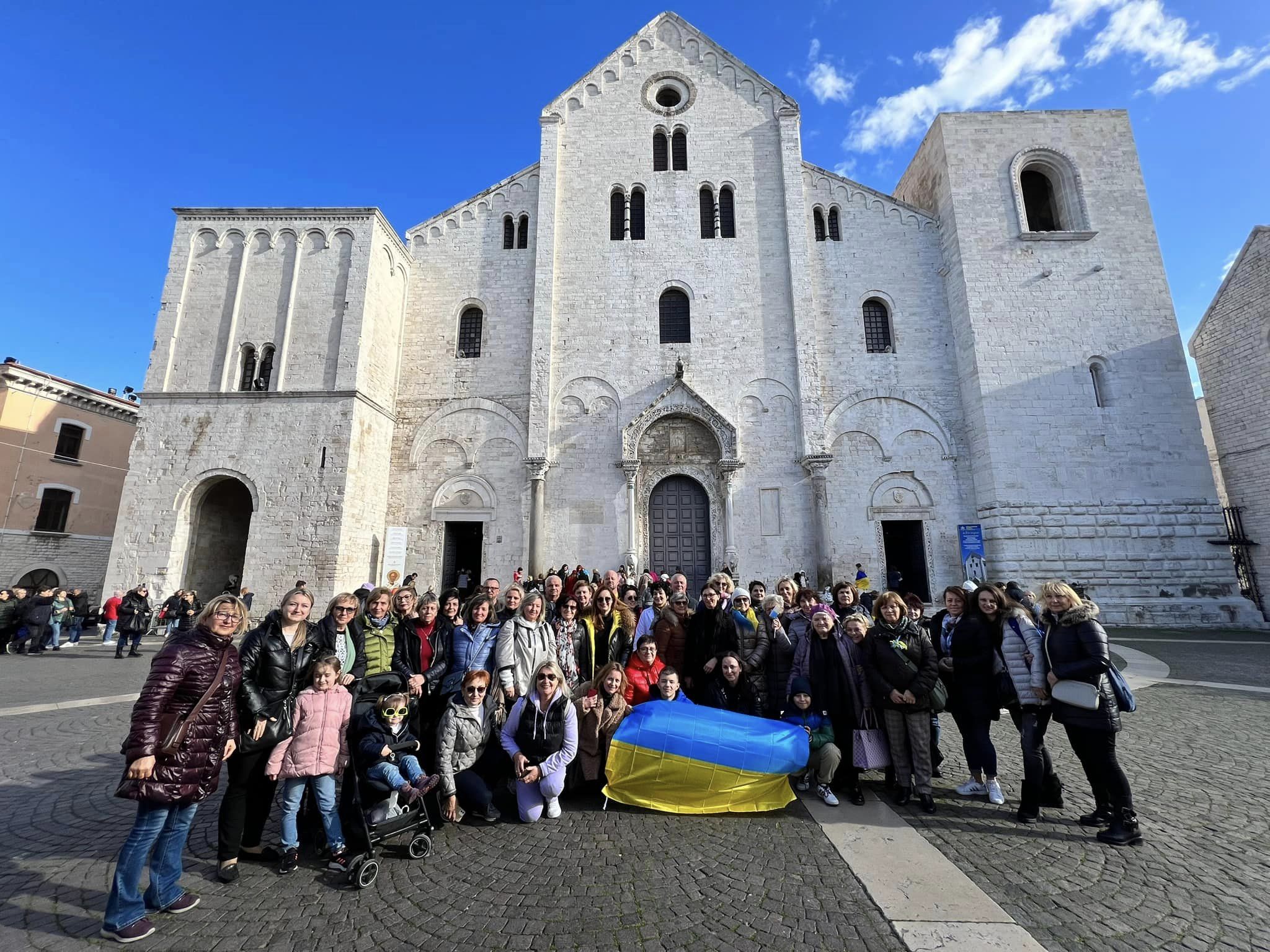 Pellegrini ucraini a Bari: preghiera per la pace in basilica di San