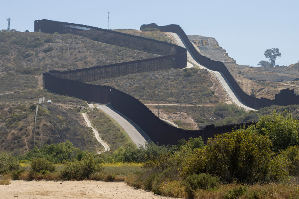 wall usa 7