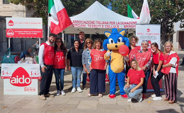 Aido Brindisi in piazza