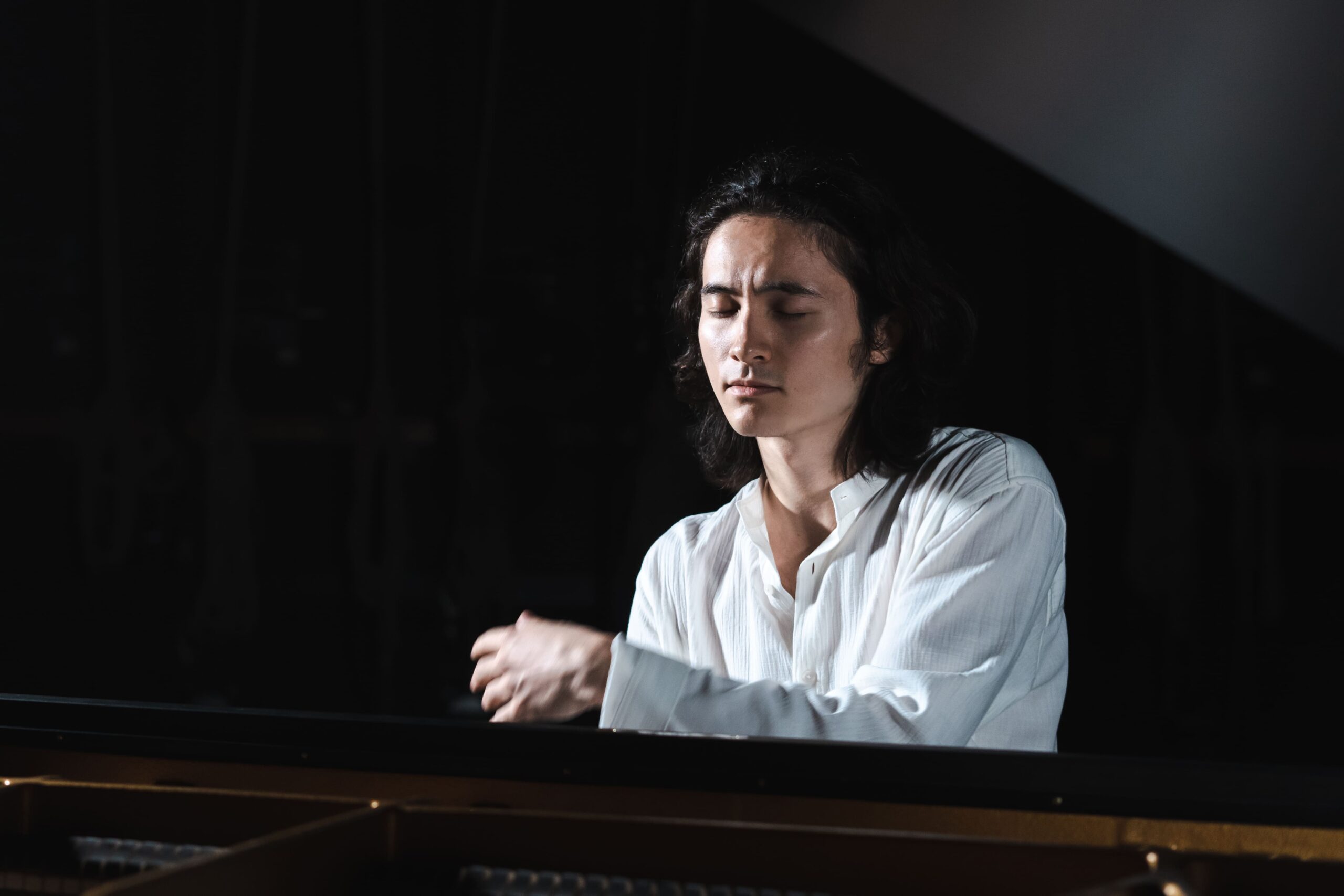 Molfetta: martedì concerto di Arsenii Moon – Noi Notizie.