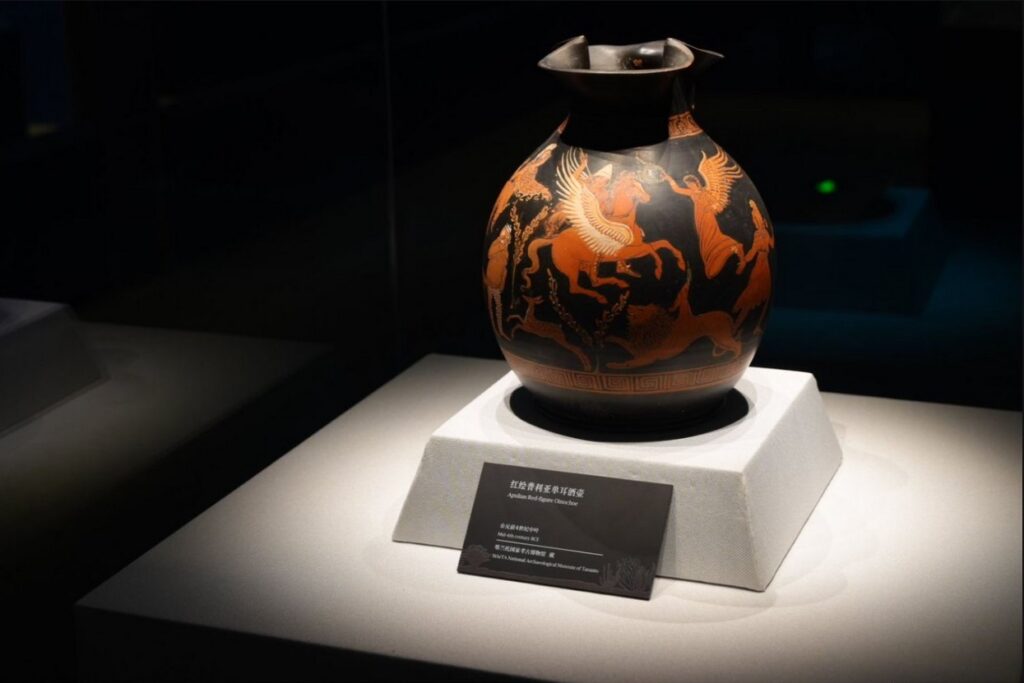 Reperti MArTA Mostra Between the two seas. Archeology tells of Apulia