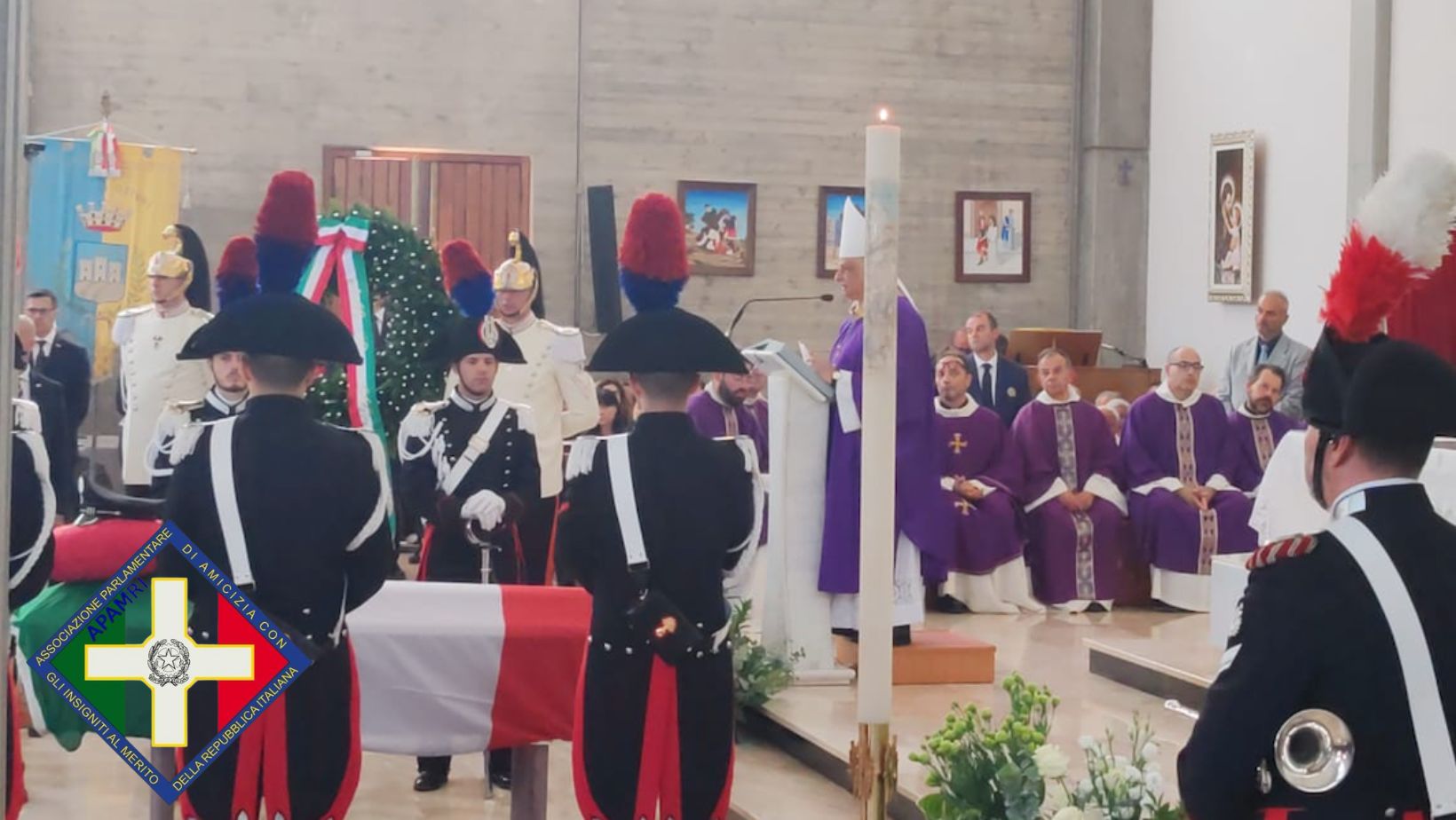 Insigniti al merito della Repubblica: omaggio alla memoria di Carlo Legrottaglie Carabiniere ucciso a Francavilla Fontana Insigniti al merito della Repubblica: omaggio alla memoria di Carlo Legrottaglie Carabiniere ucciso a Francavilla Fontana