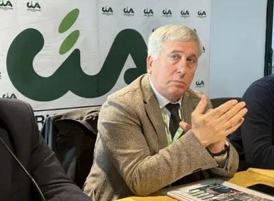 Bitonto, “espianto di 2100 alberi di ulivo per far posto ad un impianto fotovoltaico”: Cia Puglia, “salvaguardare il paesaggio” "Infruttuoso" il consiglio comunale di venerdì Bitonto, “espianto di 2100 alberi di ulivo per far posto ad un impianto fotovoltaico”: Cia Puglia, “salvaguardare il paesaggio” "Infruttuoso" il consiglio comunale di venerdì