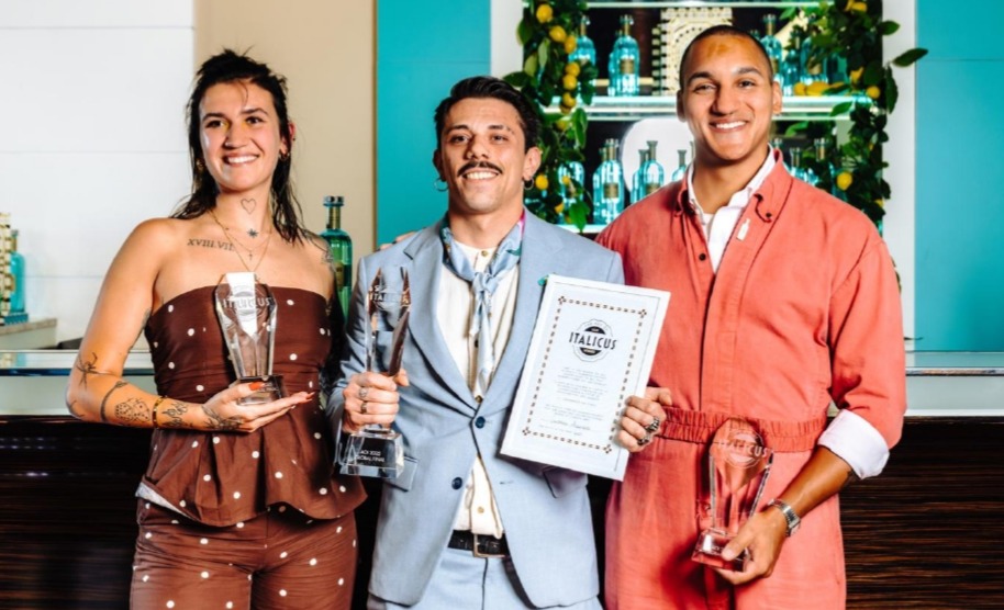 Art of Italicus aperitivo challenge: è pugliese il bartender migliore del mondo Vincenzo Amorese ha vinto la settima edizione del concorso a Montecarlo Art of Italicus aperitivo challenge: è pugliese il bartender migliore del mondo Vincenzo Amorese ha vinto la settima edizione del concorso a Montecarlo