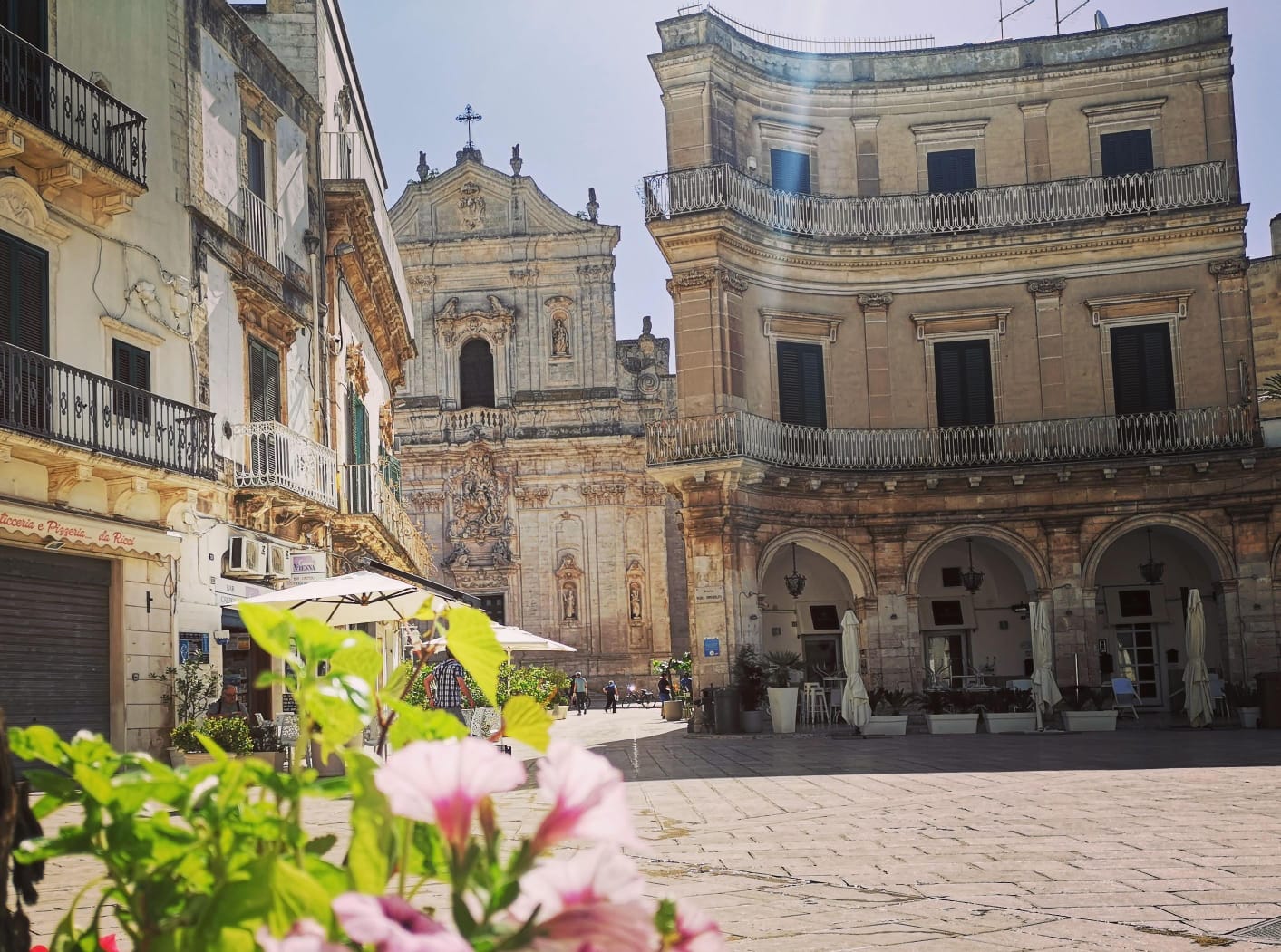 Martina Franca: riconoscimento del valore storico e architettonico dei portici e di piazza Maria Immacolata Comitato centro storico: ora i necessari adempimenti Martina Franca: riconoscimento del valore storico e architettonico dei portici e di piazza Maria Immacolata Comitato centro storico: ora i necessari adempimenti