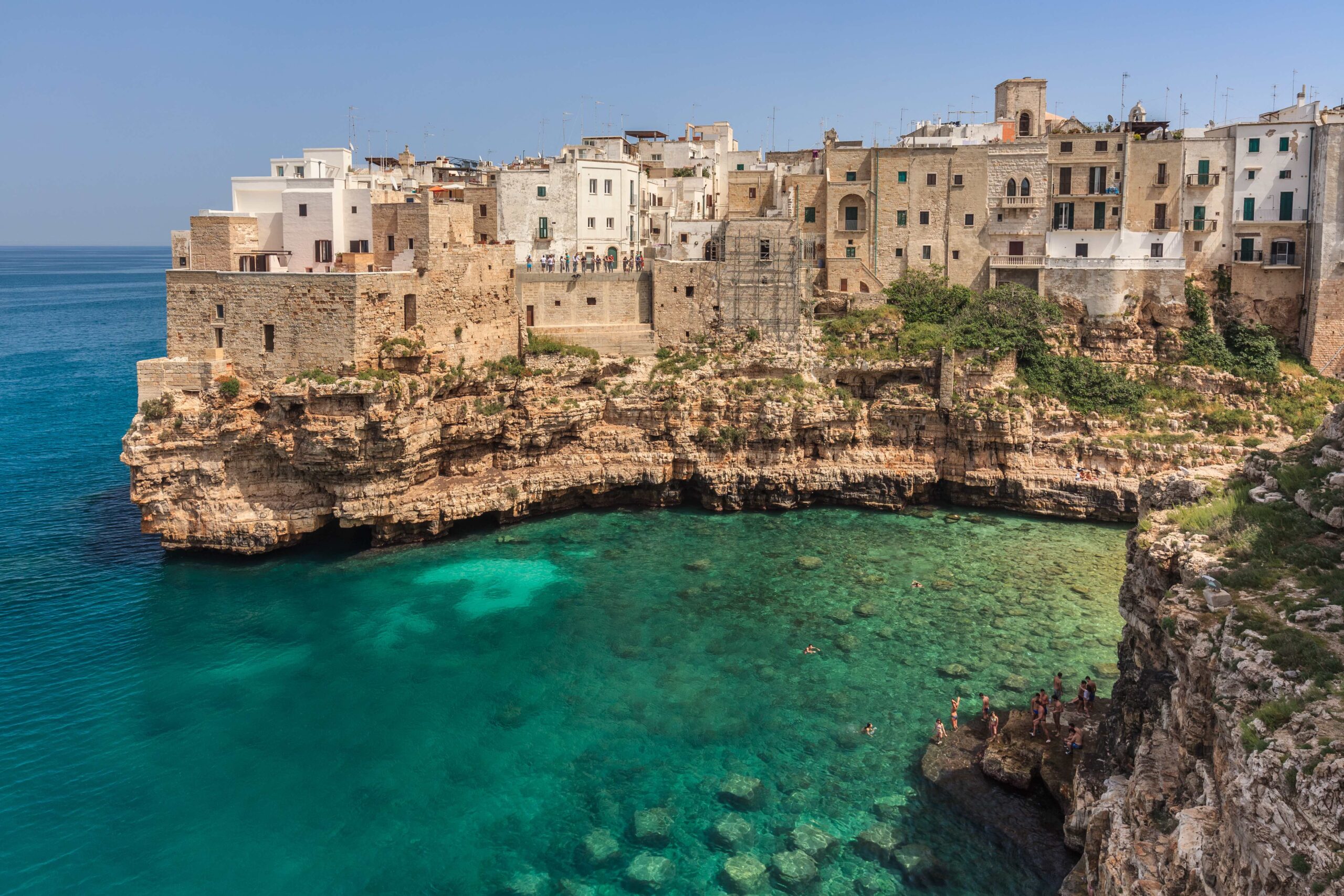 Polignano a Mare: inizia “Il libro possibile” Ventiquattresima edizione Polignano a Mare: inizia “Il libro possibile” Ventiquattresima edizione