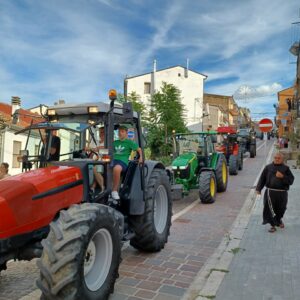 Festa degli Agricoltori, la sfilata dei trattori