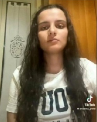 Foggia: Arianna, 19 anni, vittima di revenge porn Foto ritoccate affisse nelle strade Foggia: Arianna, 19 anni, vittima di revenge porn Foto ritoccate affisse nelle strade