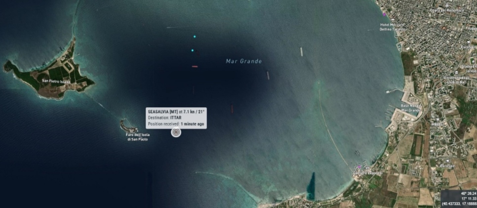 La nave per il carburante all’aviazione militare israeliana è a Taranto, presidio di protesta Proclamato da Usb