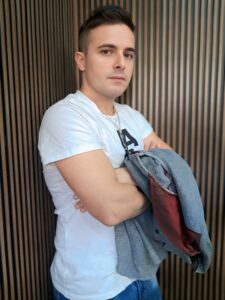 1757603038293 1757603038293