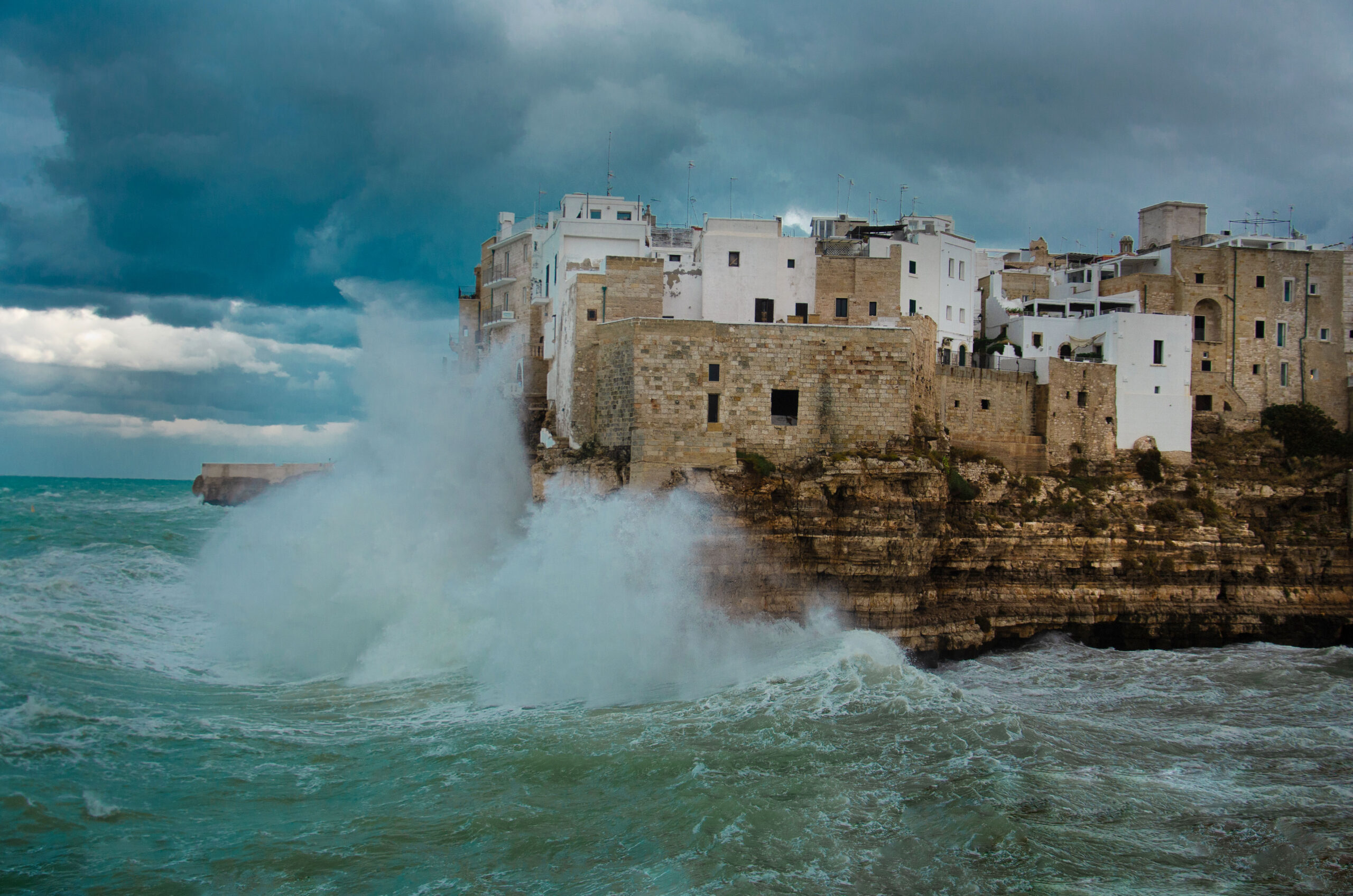 Mare a Polignano Scatto di Giovanni Barnaba